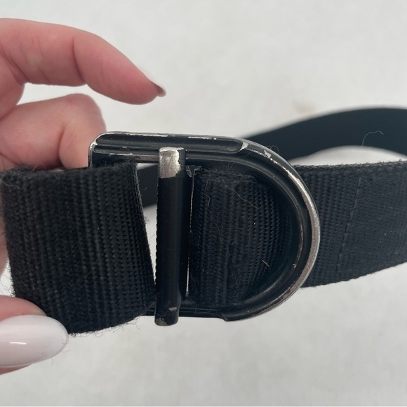 5.11 TACTICAL Black heavy duty Belt style #: 59409 size: Medium 32”-34” - Picture 8 of 8